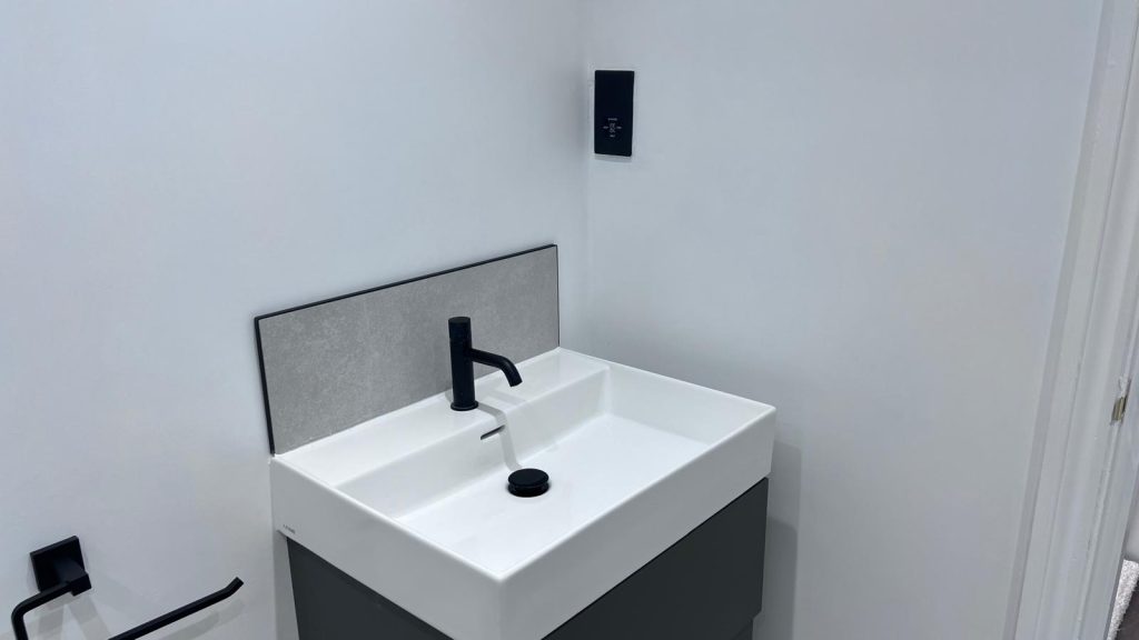 Bathroom Refurbishment King henry's Road Swiss Cottage